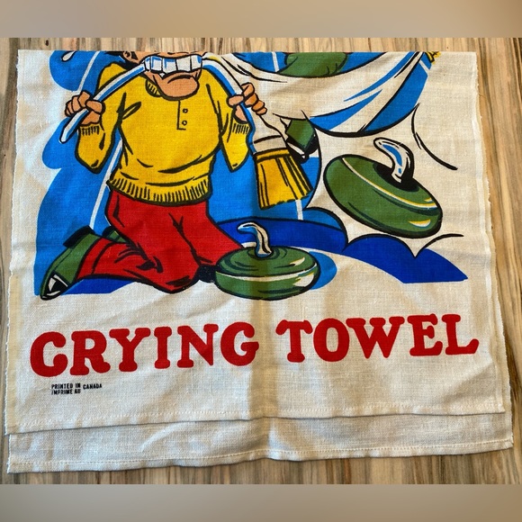 ✨SOLD✨ 90’s Vintage Curlers Crying Towel - Picture 3 of 3